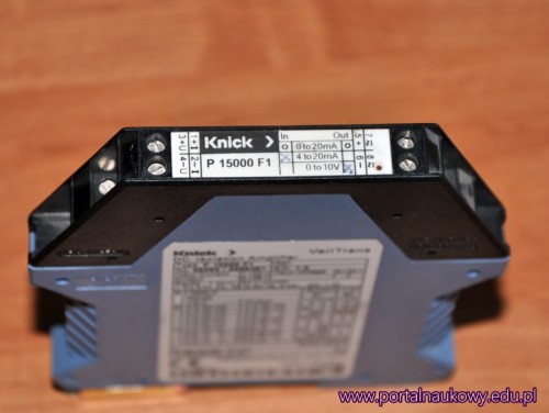 knick_p15000f1_2.jpg