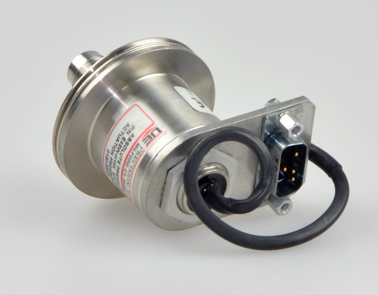 press-switch_e44w_3.jpg